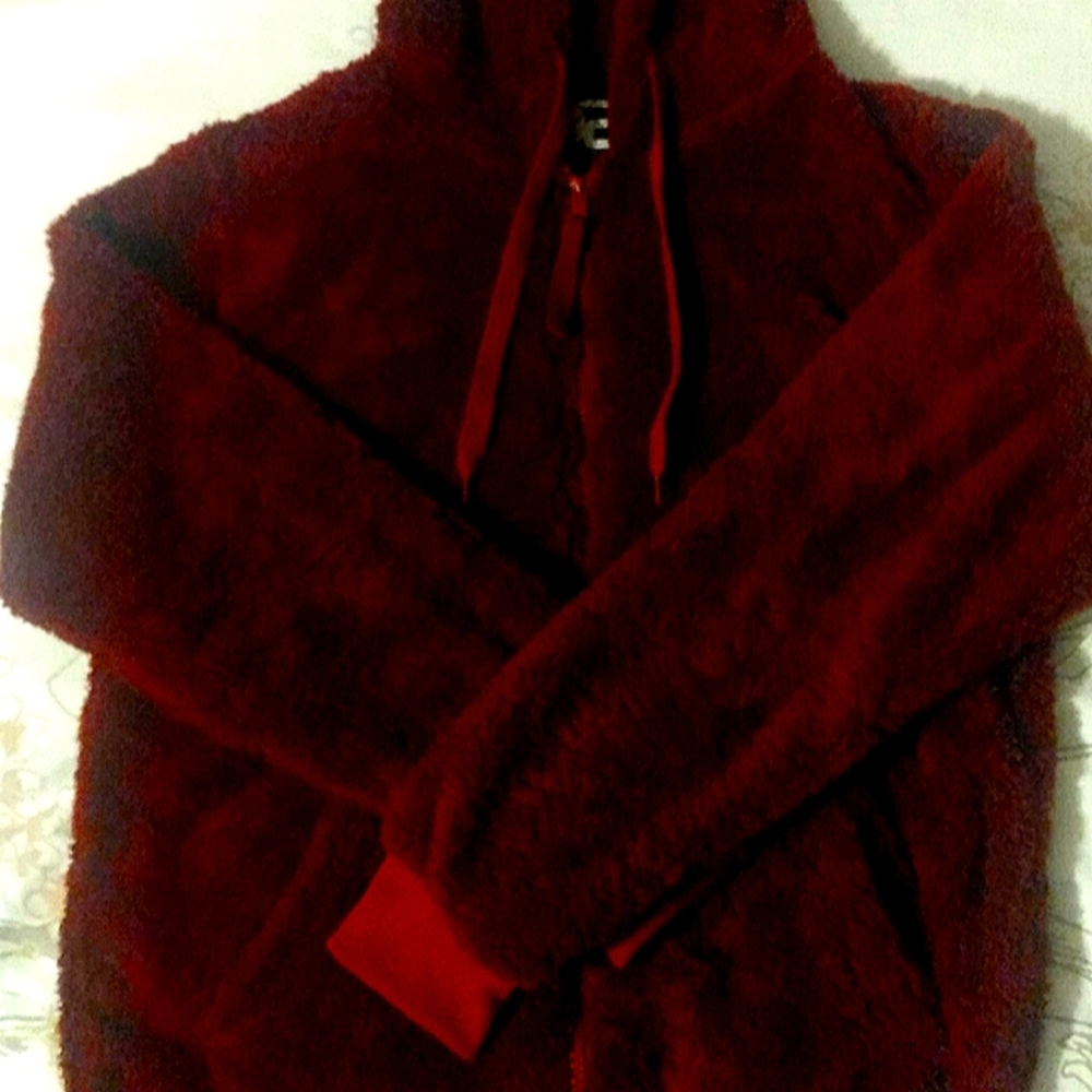 Burgundy fluffy hoodie